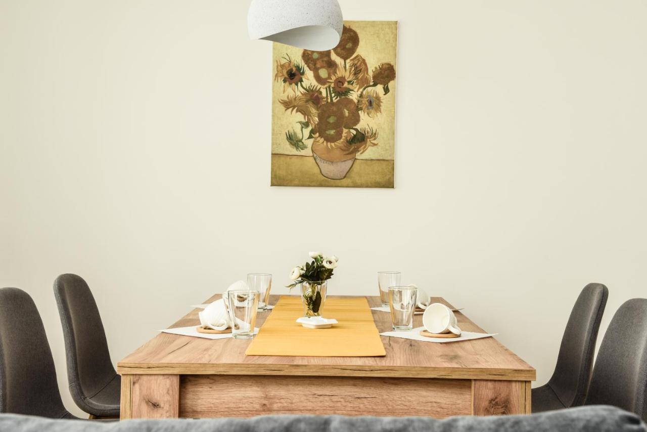 Suncokret Apartmani Loznica Exterior foto