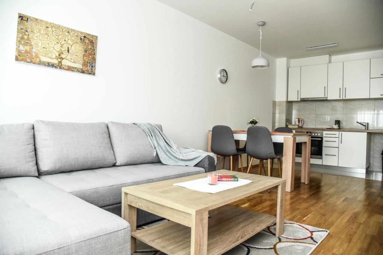 Suncokret Apartmani Loznica Exterior foto