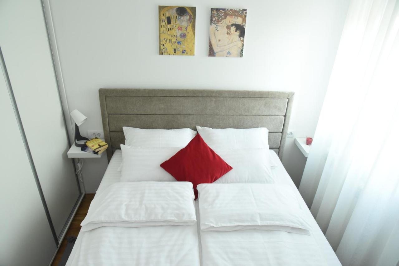 Suncokret Apartmani Loznica Exterior foto